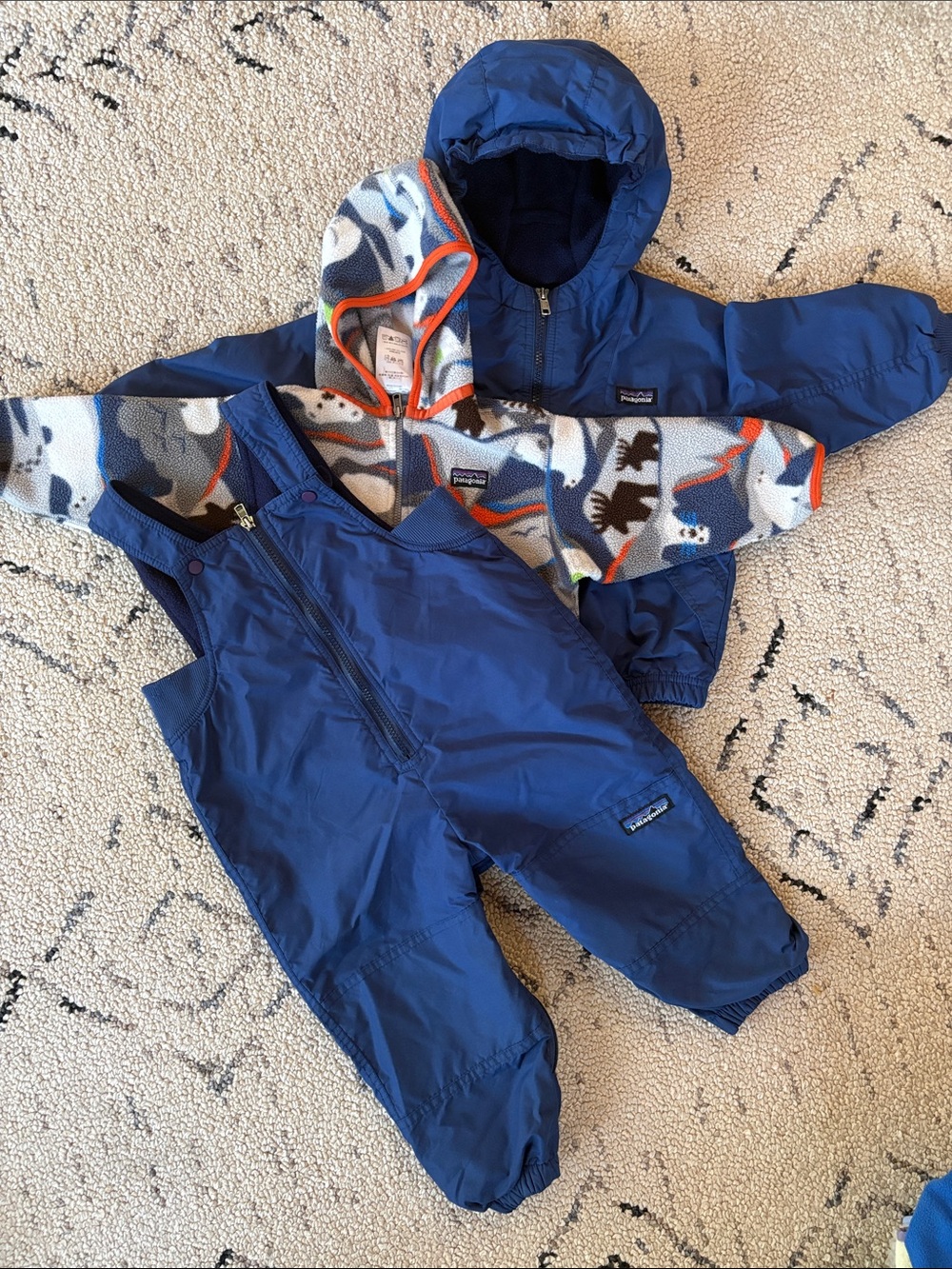 Patagonia Kids Bibs, Jacket & fleece (2T)